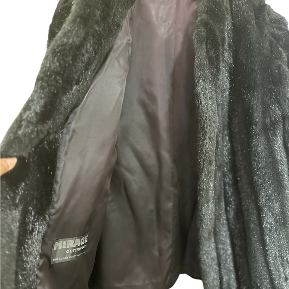 MIRAGE OUTERWEAR FAUX FUR COAT SIZE L - Picture 4 of 9